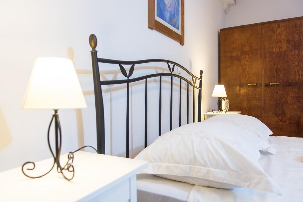 Apartment Capo Residence - Old Town - Parking Trogir Luaran gambar