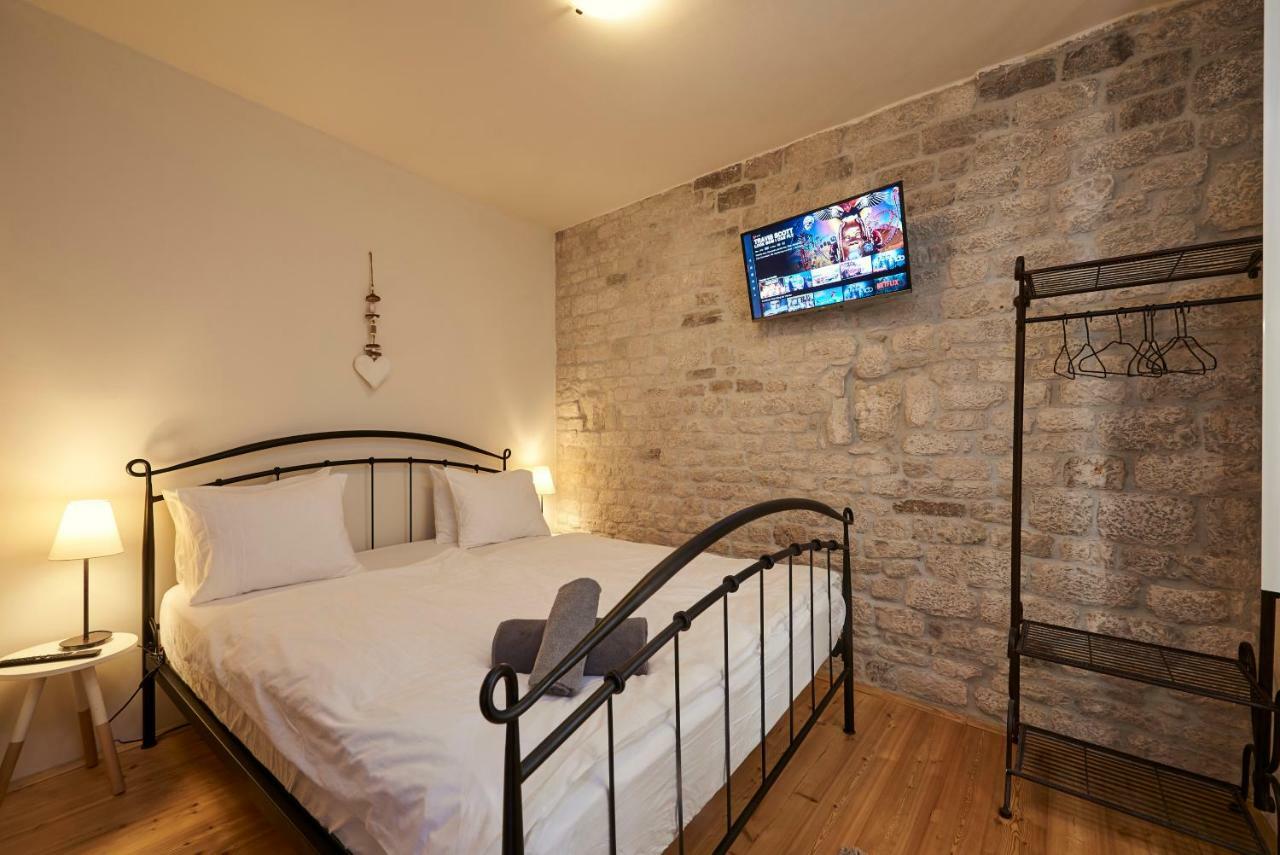 Apartment Capo Residence - Old Town - Parking Trogir Luaran gambar