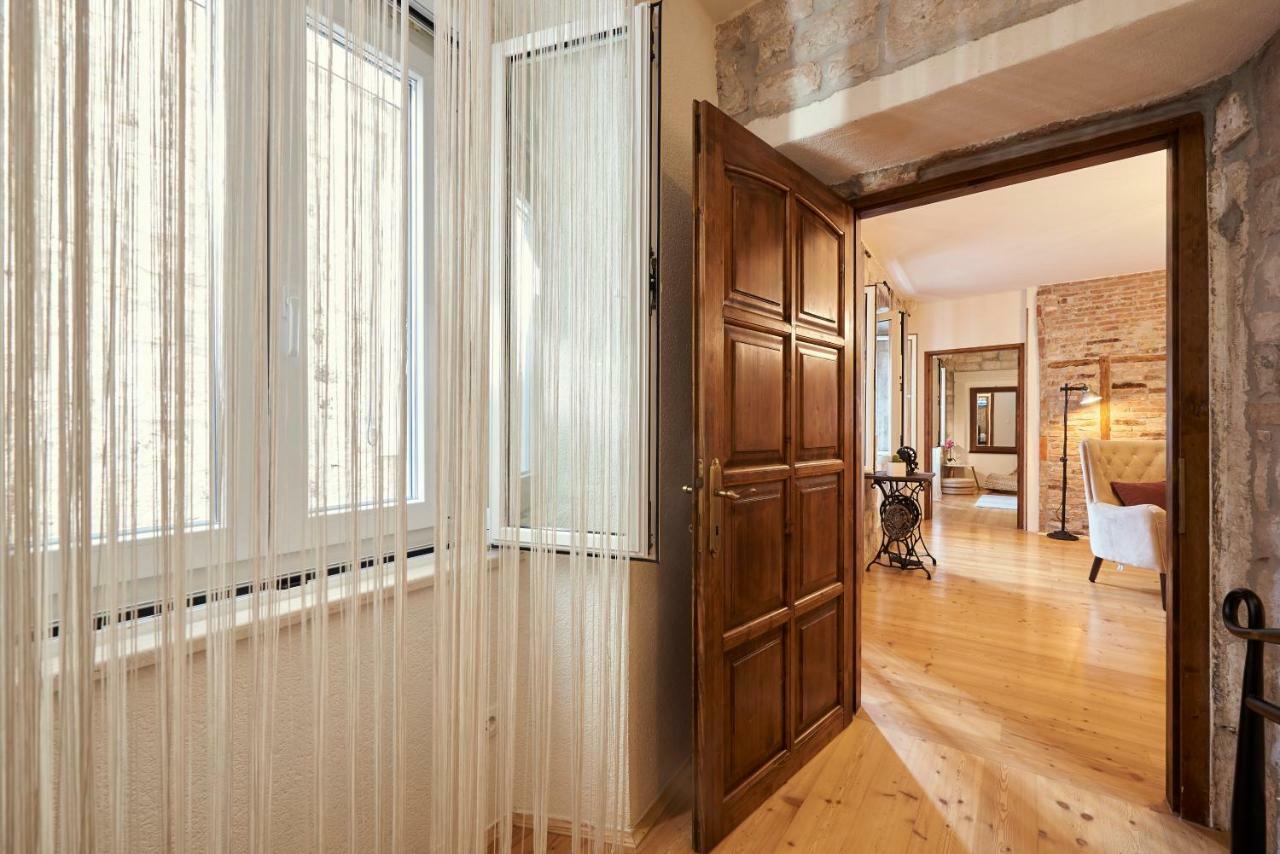 Apartment Capo Residence - Old Town - Parking Trogir Luaran gambar