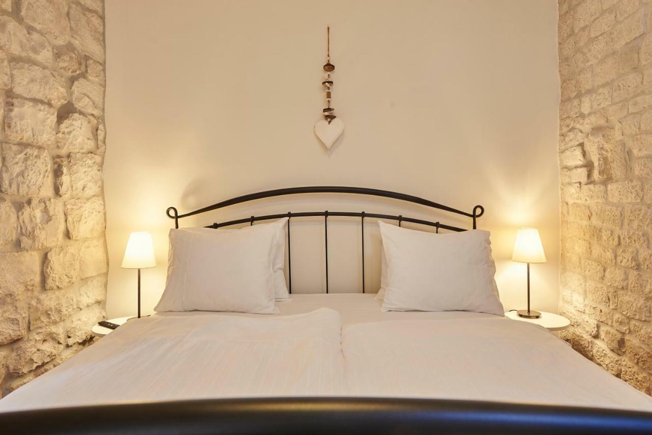 Apartment Capo Residence - Old Town - Parking Trogir Luaran gambar